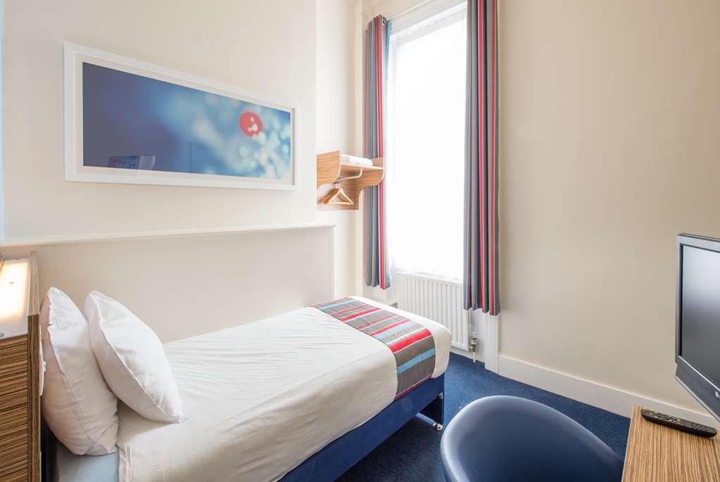 Travelodge Southampton Kamer foto
